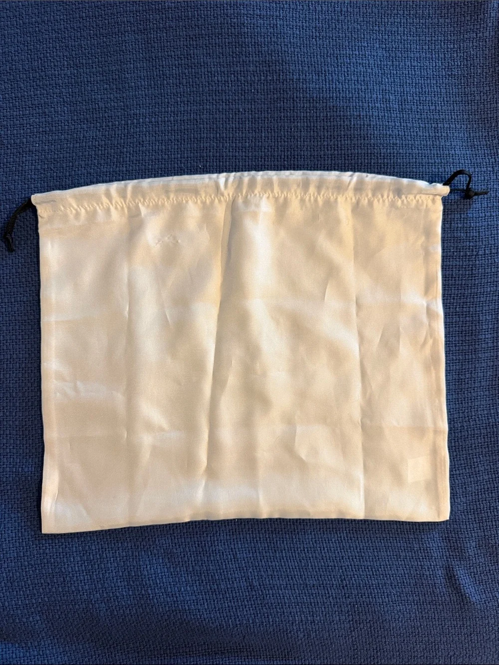 kate spade NEW YORK Silky Pale Pink Drawstring Dust Bag